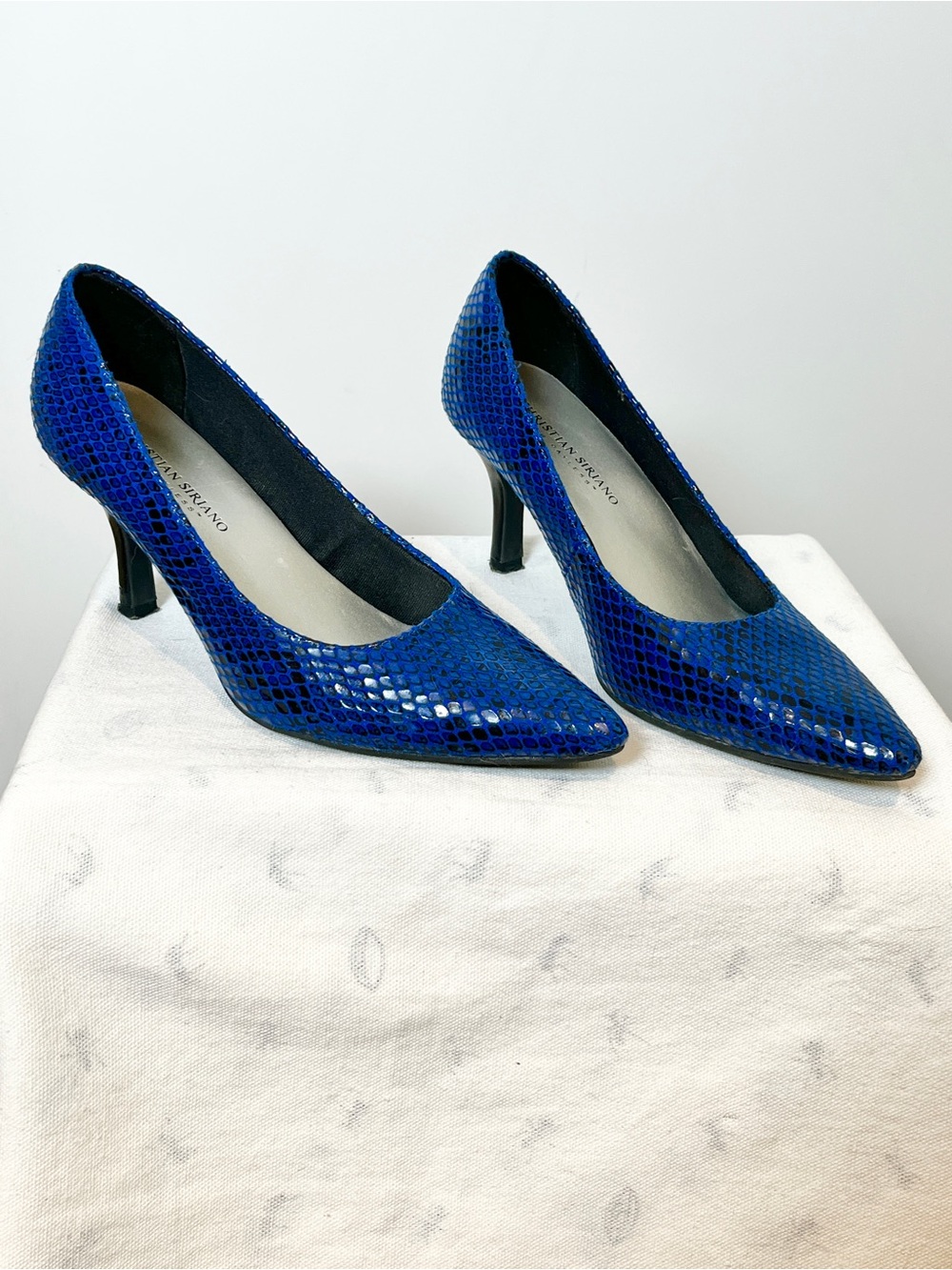 Christian Siriano for Payless Blue Snakeskin Pointed Heels Size 8